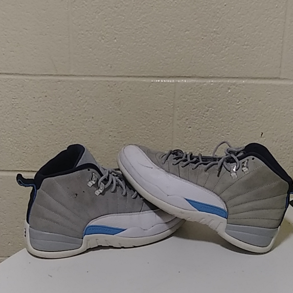 Air Jordan 12 Retro BG 'University Blue'